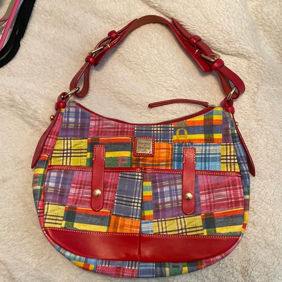 Like new, Dooney and Bourke bag - Picture 1 of 7